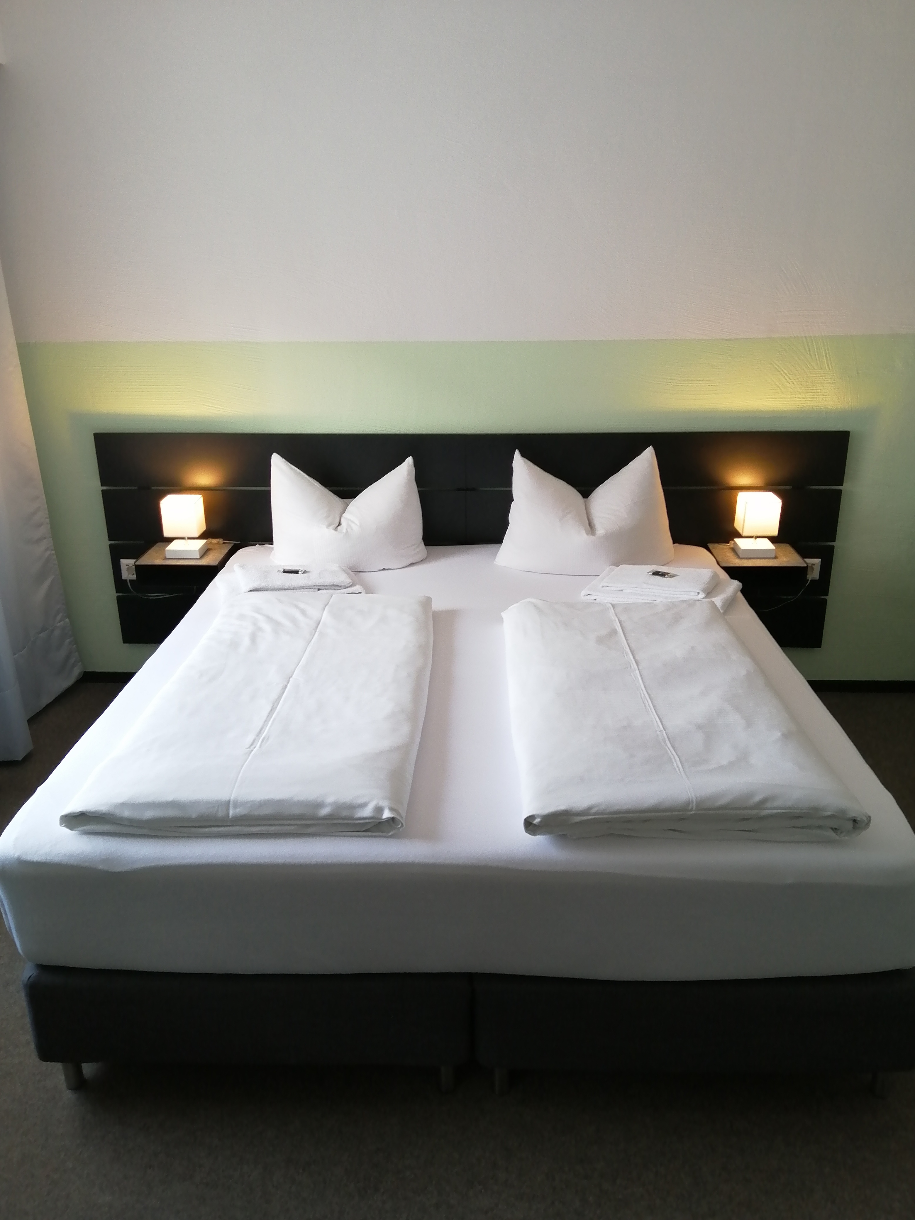 Komfortables Doppelzimmer Standard Hotel Augsburg Uniklinik